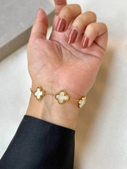 Clover Design Bracelet